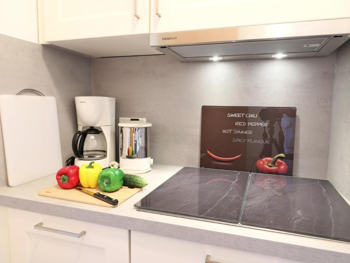 Einfaches 2-Zimmer-Appartement Mit Balkon. Vesterland Eksteriør billede